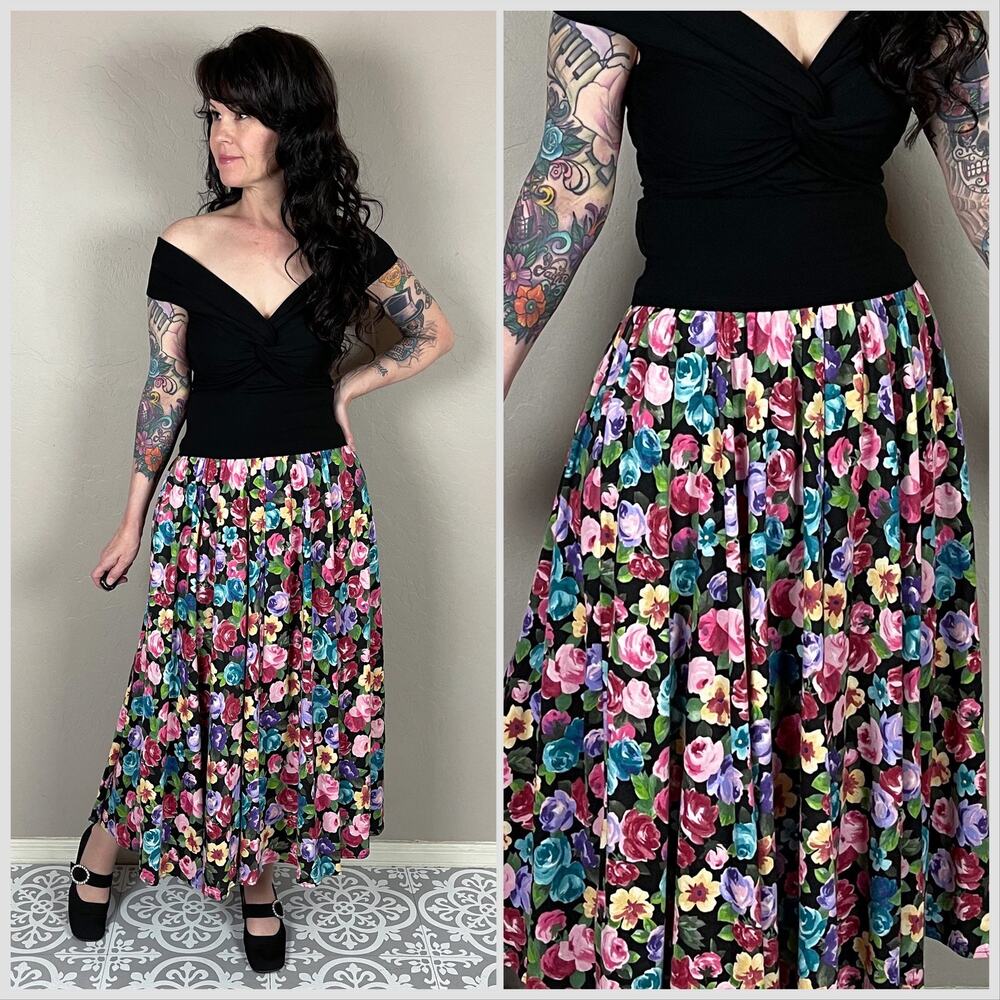 Vintage 1980s Smock Waist Colorful Floral Print Jersey Mom Skirt